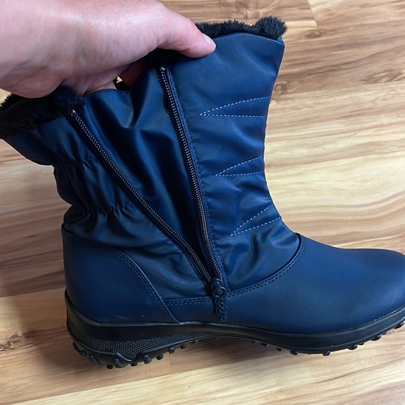 Sporto Waterproof Winter Boots size 11 - Picture 5 of 10